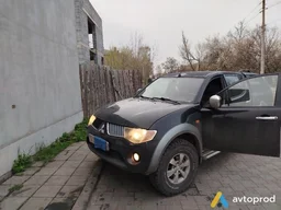 Photo 3 - Mitsubishi L 200 2008