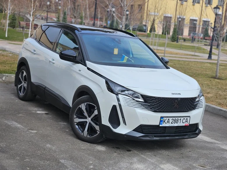 Фото 1 - Peugeot 3008 2020