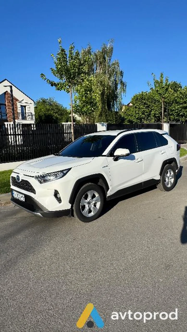Фото 1 - Toyota RAV 4 2021