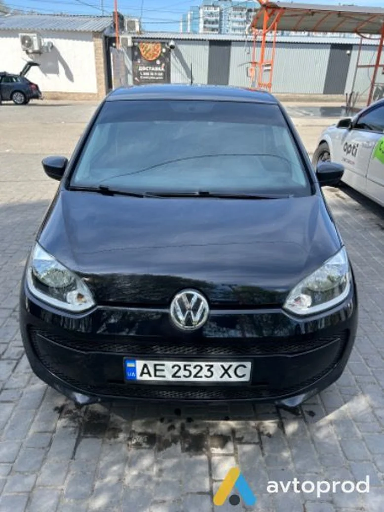 Фото 1 - Volkswagen Up! 2014