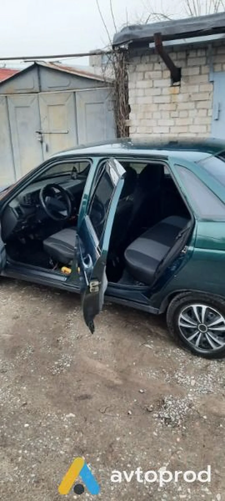 Фото 3 - VAZ 2110 2002