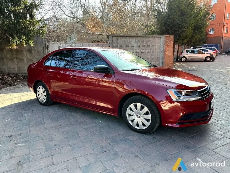 Фото 2 - Volkswagen Jetta 2015