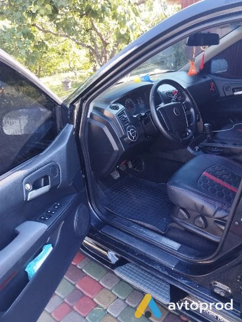 Фото 3 - SsangYong Kyron 2010