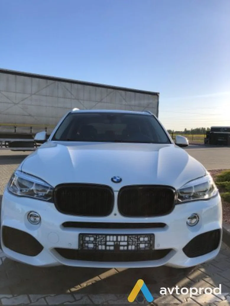 Фото 4 - BMW X5 2015