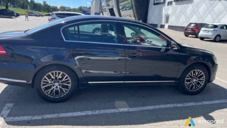 Фото 2 - Volkswagen Passat 2013