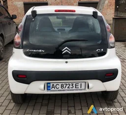 Photo 3 - Citroen C1 2009