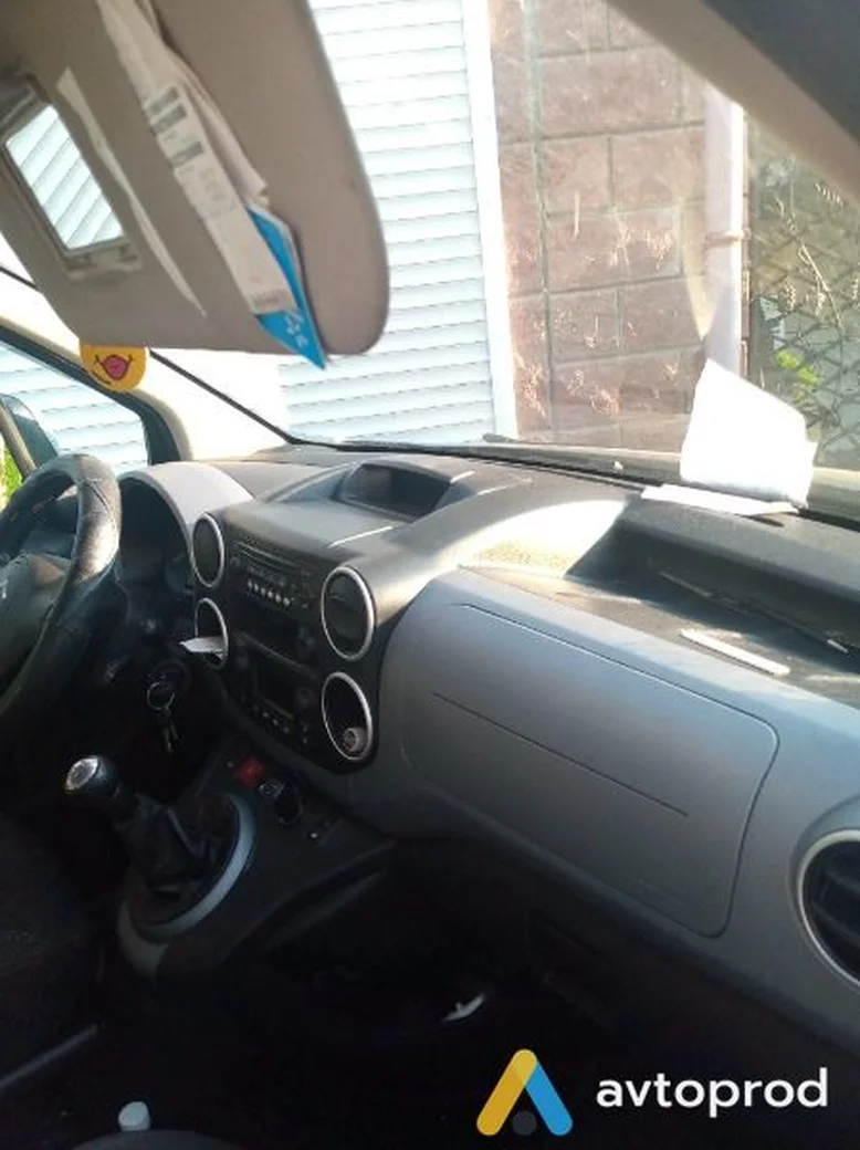 Фото 1 - Citroen Berlingo 2011