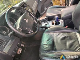 Фото 2 - Mitsubishi Pajero 2007