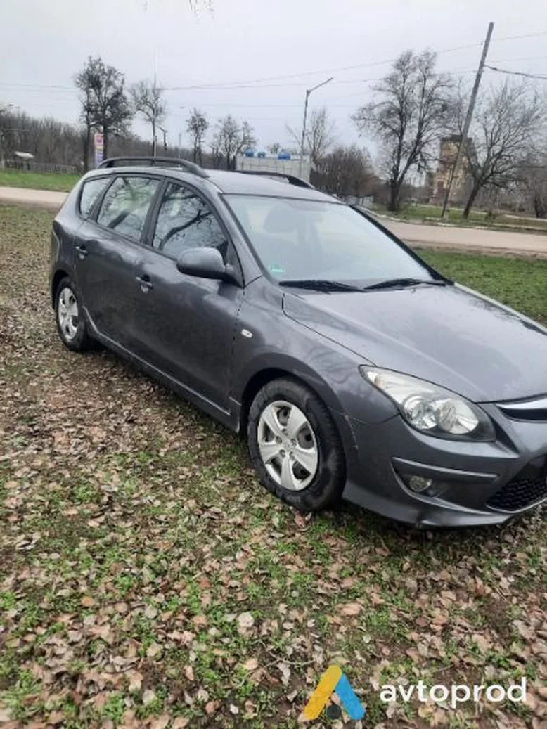 Фото 1 - Hyundai i30 2011