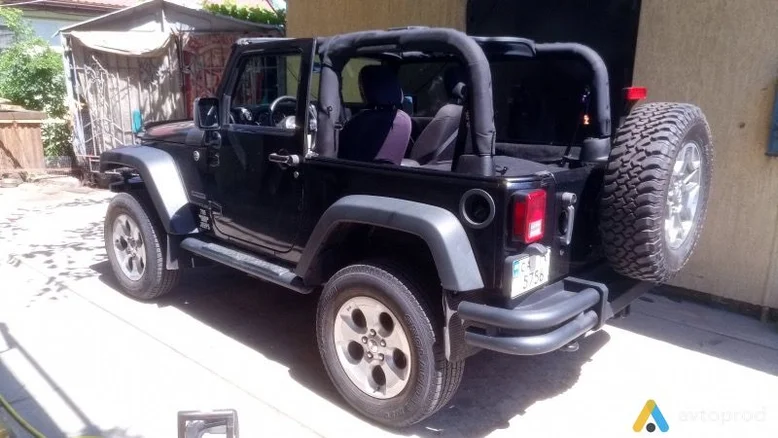 Фото 1 - Jeep Wrangler 2015