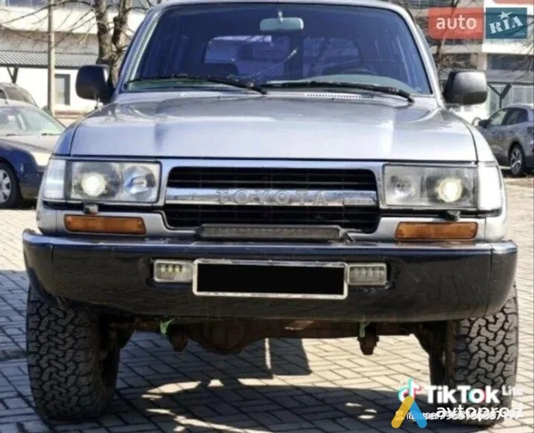 Фото 1 - Toyota Land Cruiser 1995