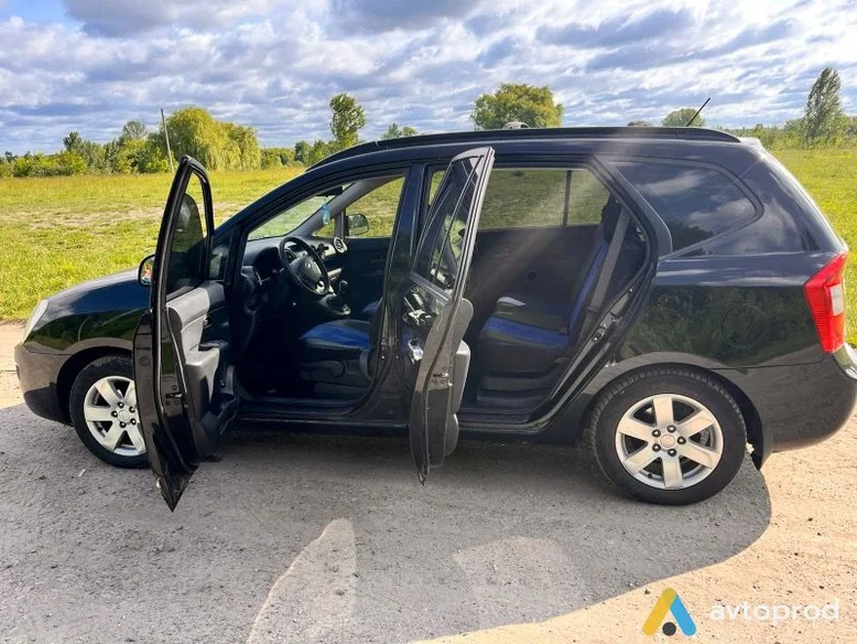 Фото 1 - Kia Carens 2007