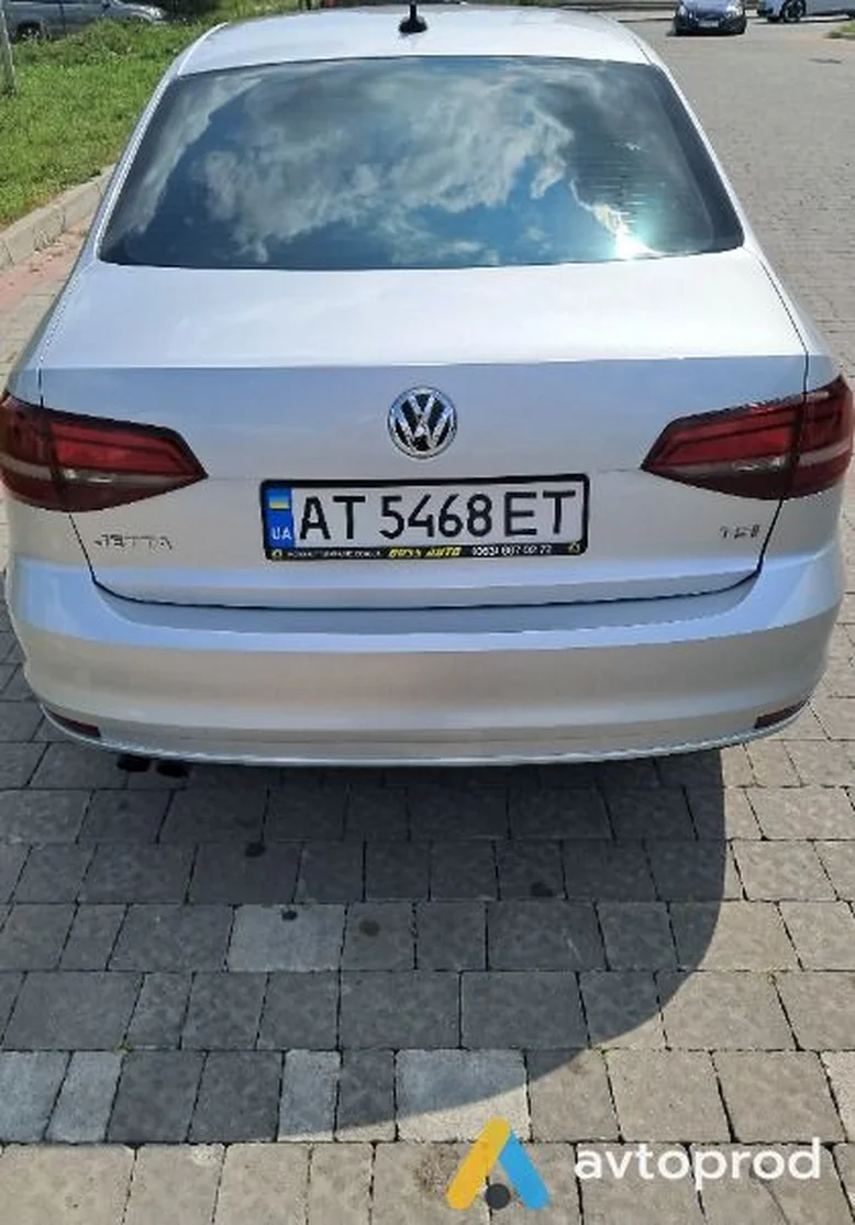 Фото 3 - Volkswagen Jetta 2015