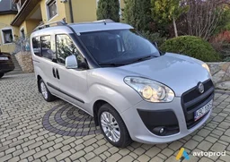 Фото 3 - Fiat Doblo 2011