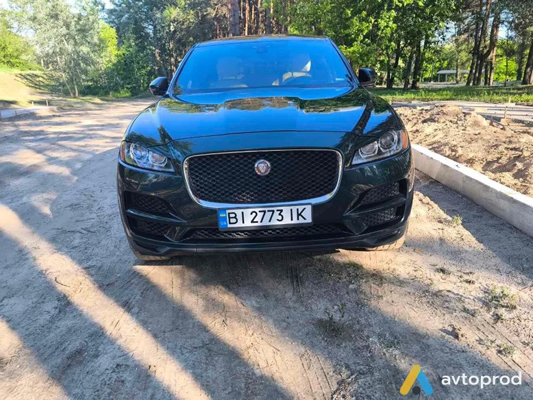 Фото 2 - Jaguar F-Pace 2017
