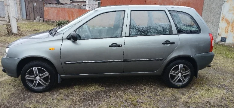 Фото 3 - VAZ Kalina 2008