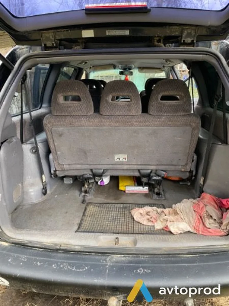 Фото 3 - Chrysler Grand Voyager 1998