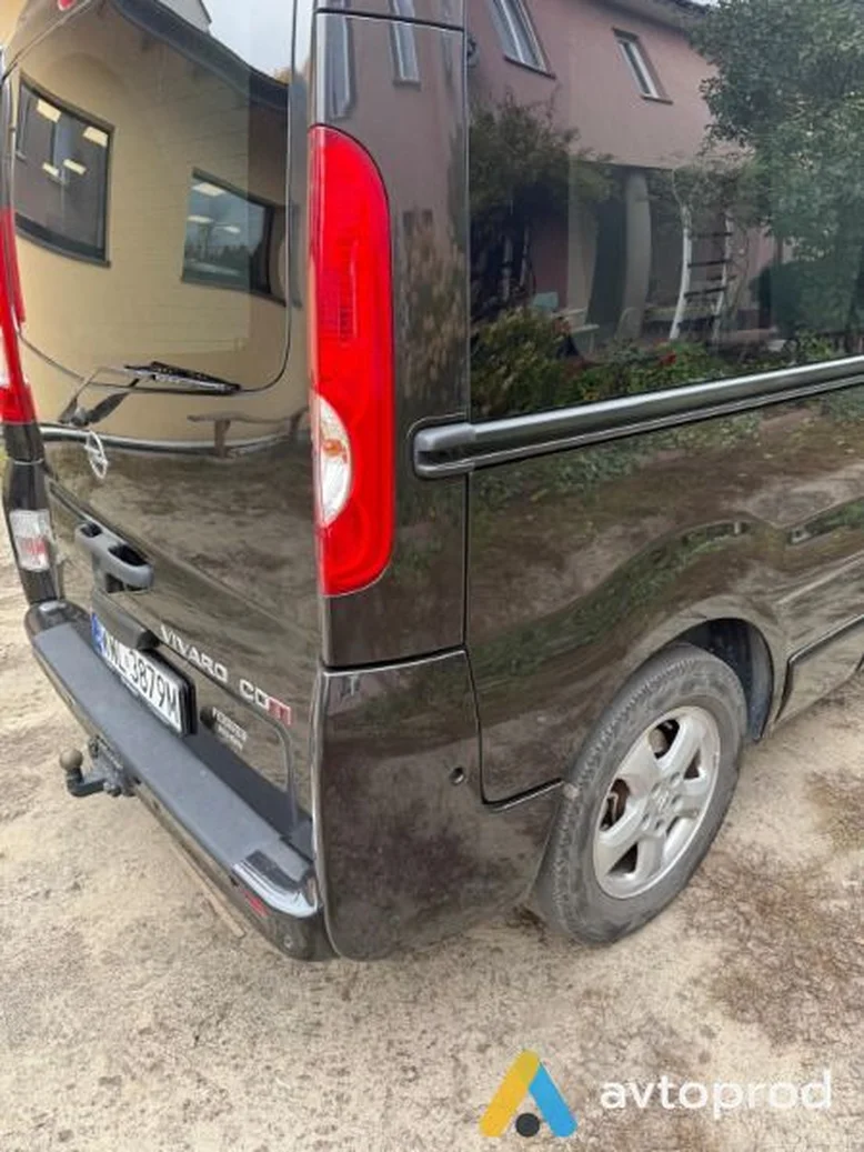 Фото 4 - Opel Vivaro 2013