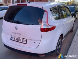 Photo 2 - Renault Grand Scenic 2012