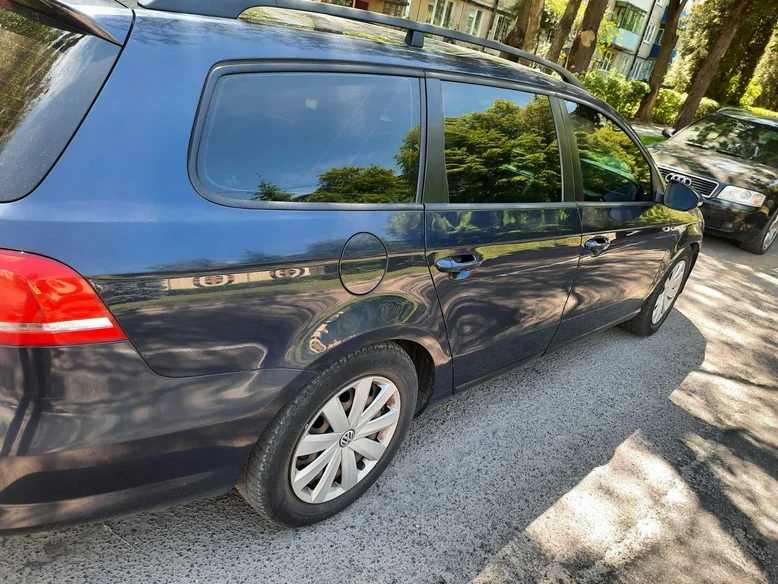 Фото 4 - Volkswagen Passat 2012