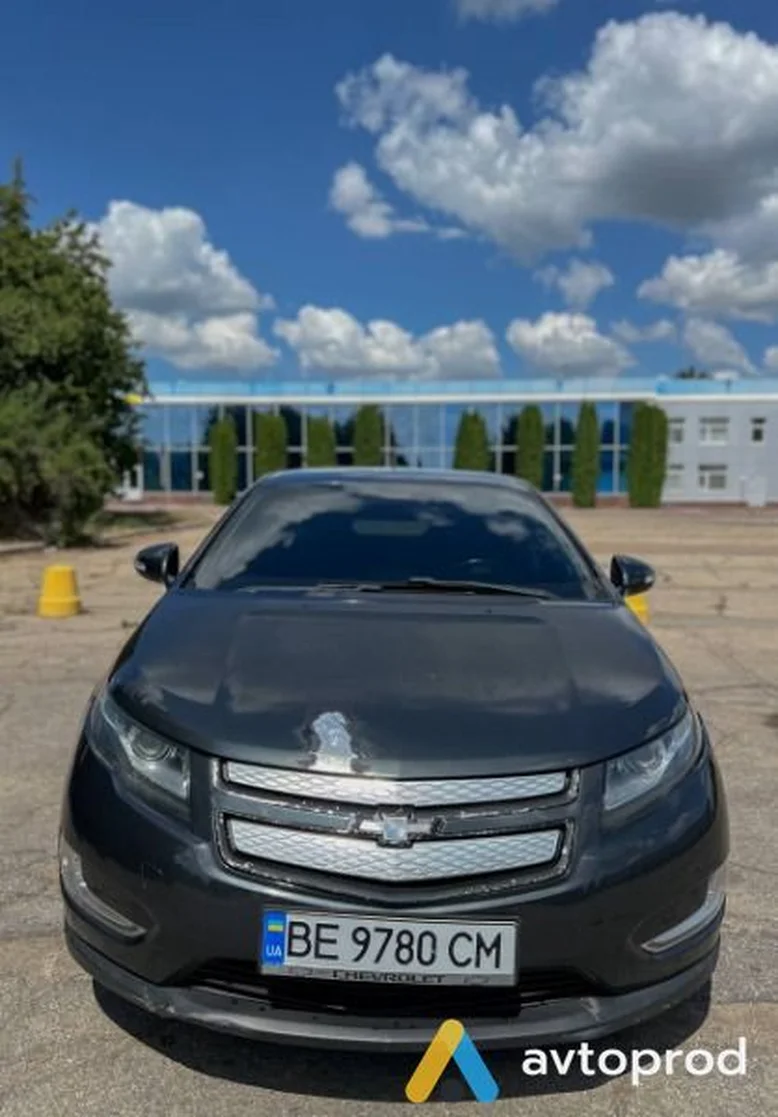 Фото 2 - Chevrolet Volt 2014