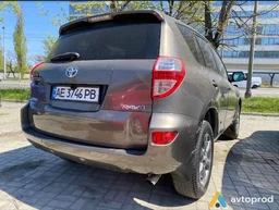 Photo 4 - Toyota RAV 4 2010