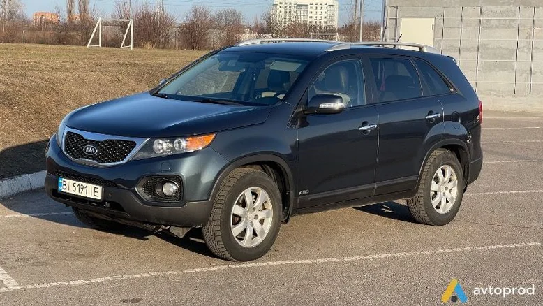 Фото 1 - Kia Sorento 2011