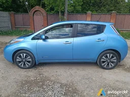 Фото 2 - Nissan Leaf 2015