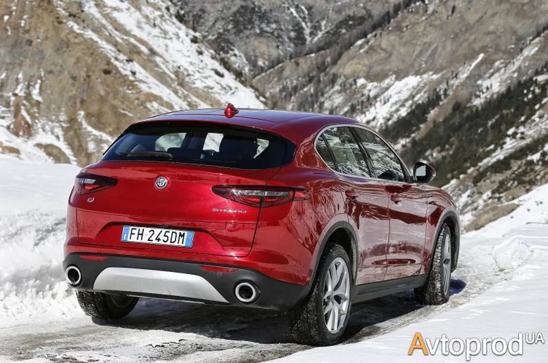 Фото 3 - Alfa Romeo Stelvio 2018