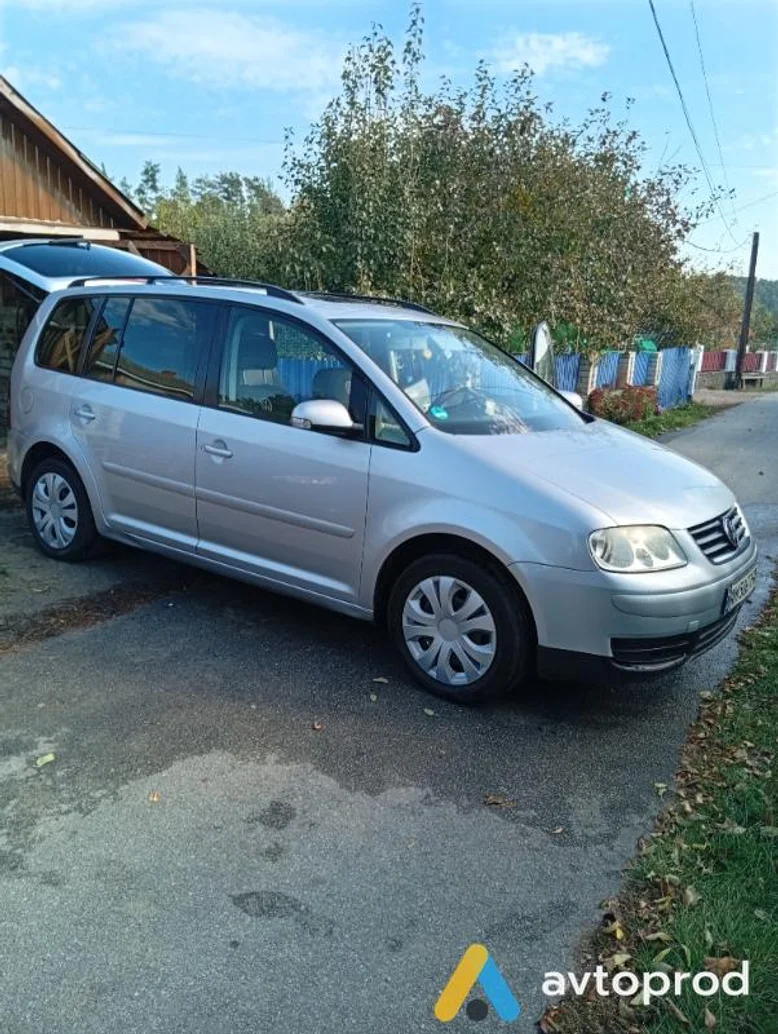 Photo 2 - Volkswagen Touran 2004