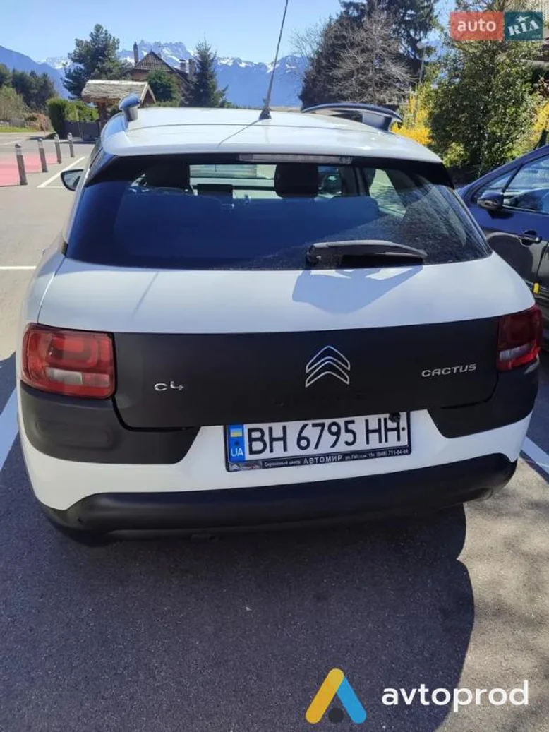 Photo 2 - Citroen C4 2017