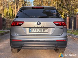 Фото 4 - Volkswagen Tiguan 2021