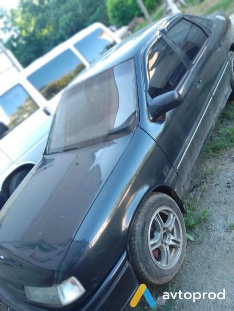 Фото 1 - Opel Vectra 1992