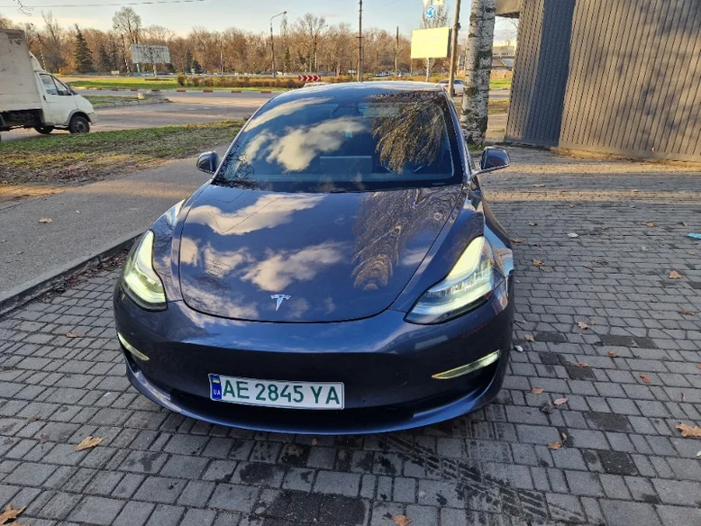 Фото 1 - Tesla Model 3 2020