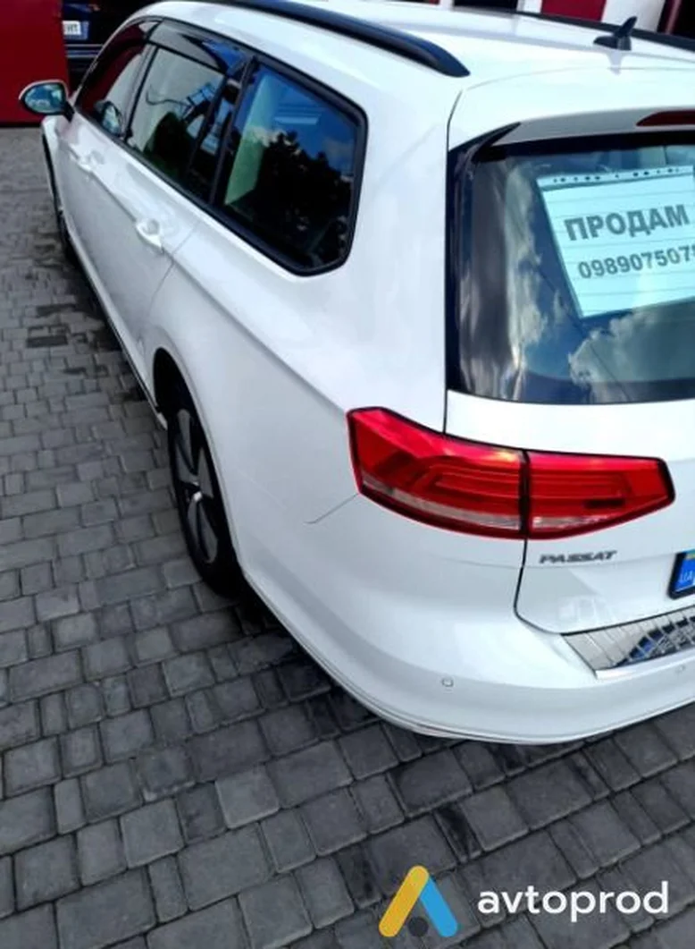 Фото 3 - Volkswagen Passat 2016