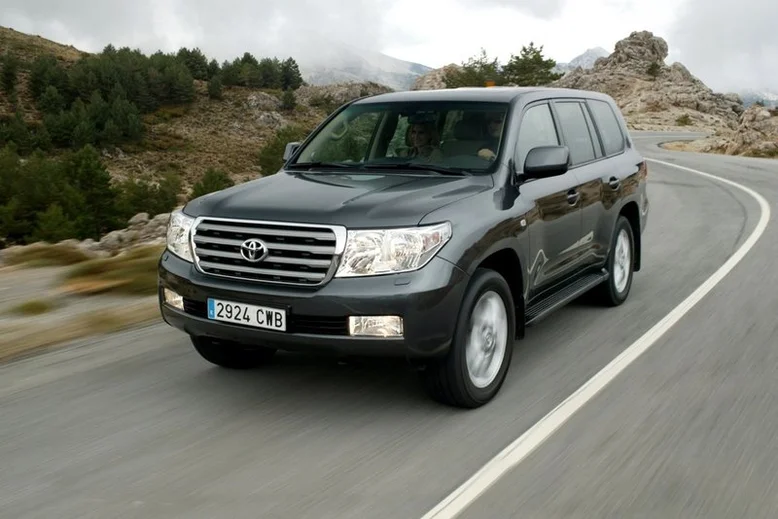 ПРОДАЖІ TOYOTA LAND CRUISER ВЖЕ ПОДОЛАЛИ ПОЗНАЧКУ 10 МЛН АВТОМОБІЛІВ 🚗