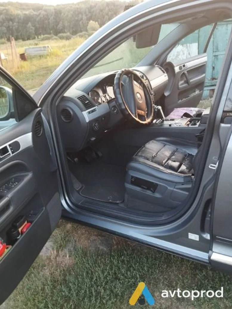 Фото 1 - Volkswagen Touareg 2005