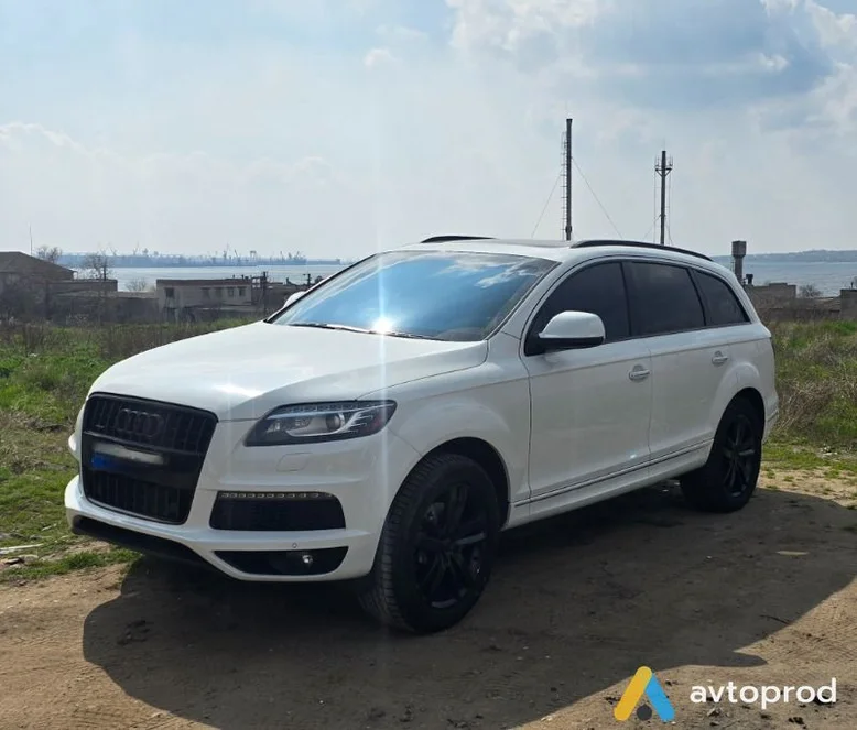 Фото 1 - Audi Q7 2015