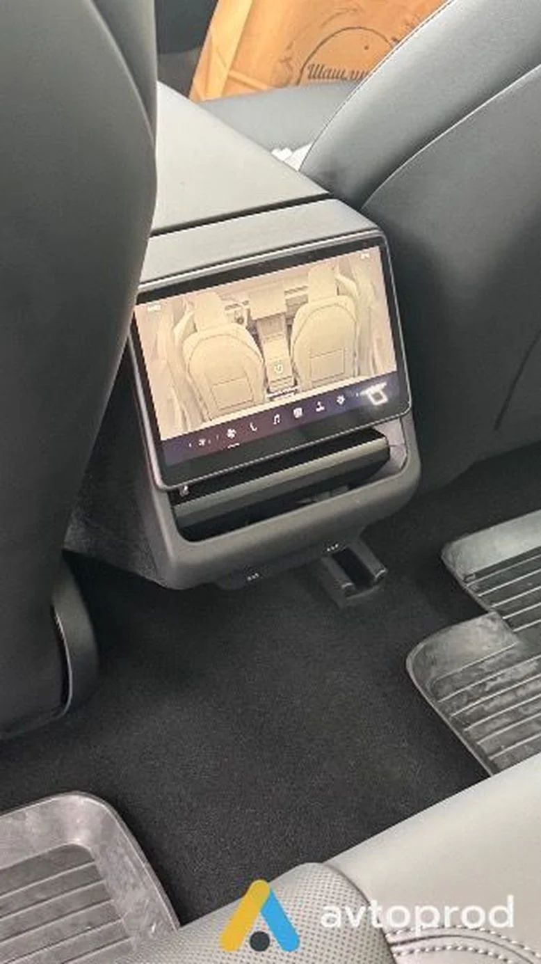 Фото 4 - Tesla Model 3 2024