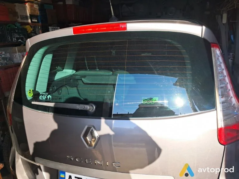 Фото 4 - Renault Scenic 2010