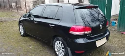 Фото 4 - Volkswagen Golf 2009