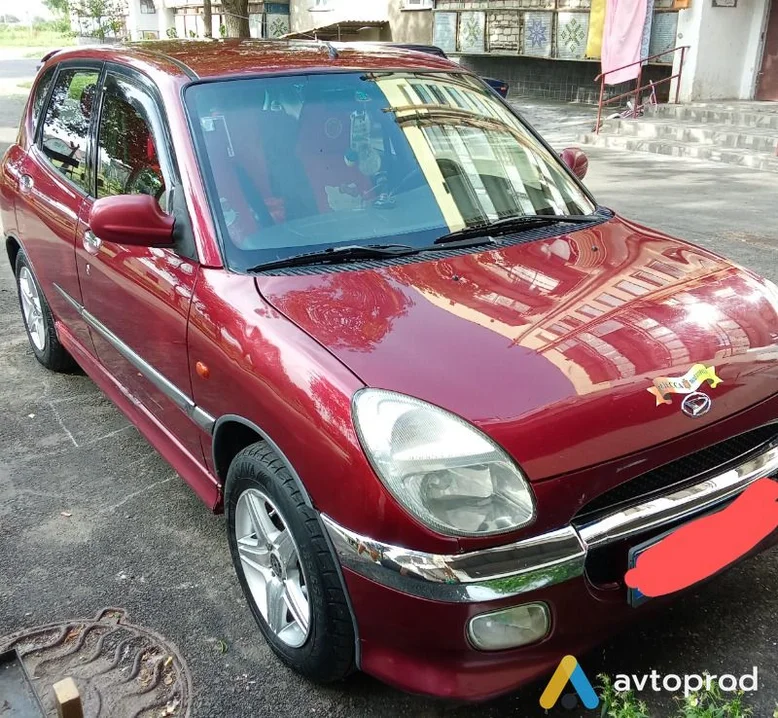 Фото 1 - Daihatsu Sirion 2001