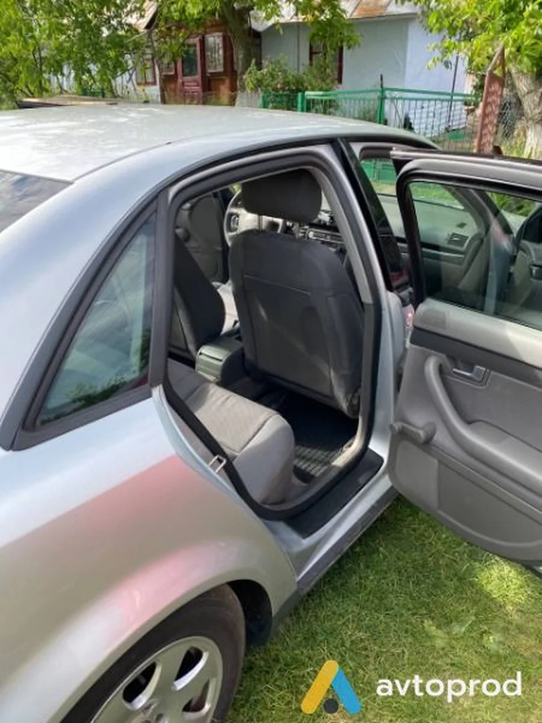 Фото 4 - Audi A4 2003