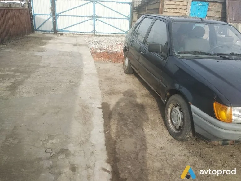 Фото 1 - Ford Fiesta 1992