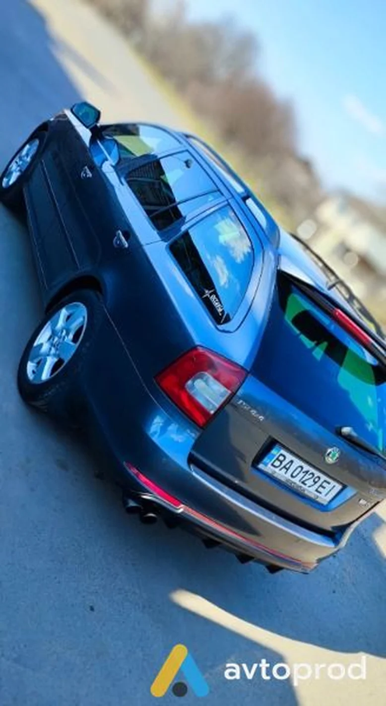 Фото 1 - Skoda Octavia 2012