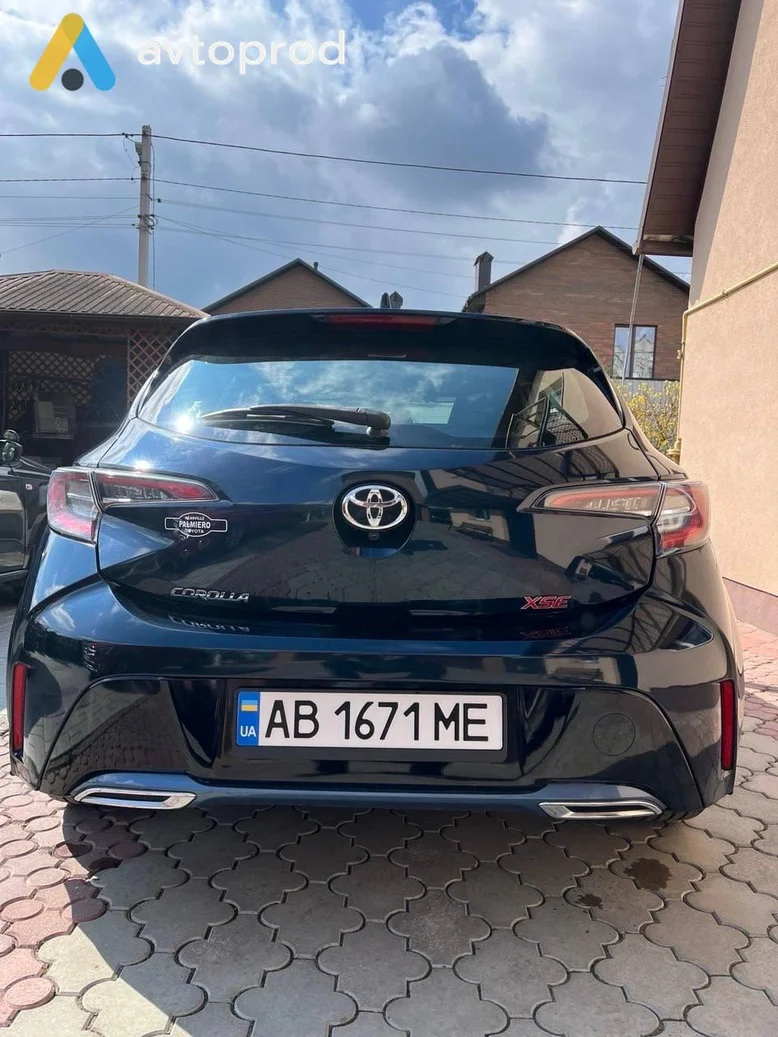 Фото 2 - Toyota Corolla 2019