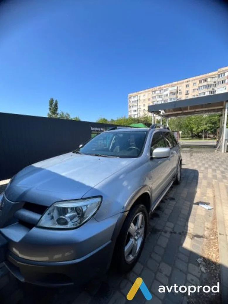 Фото 3 - Mitsubishi Outlander 2006