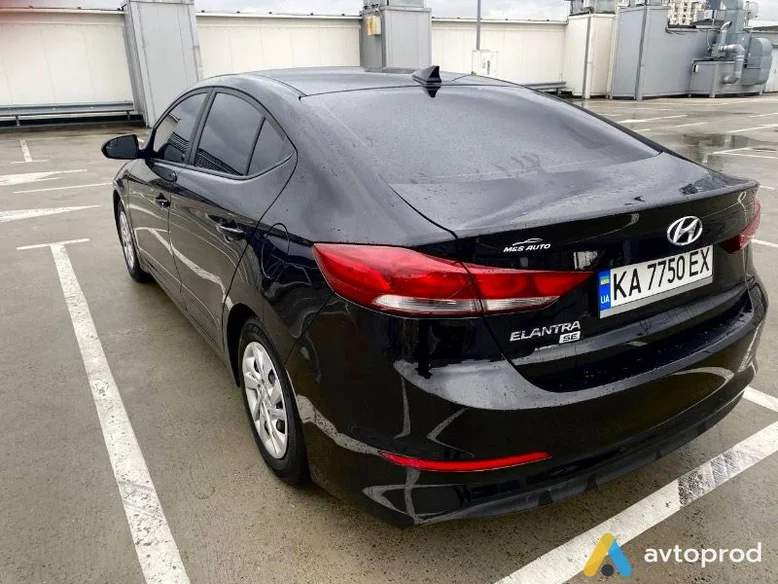 Фото 2 - Hyundai Elantra 2017