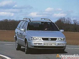 Фото 4 - Volkswagen Passat 1996