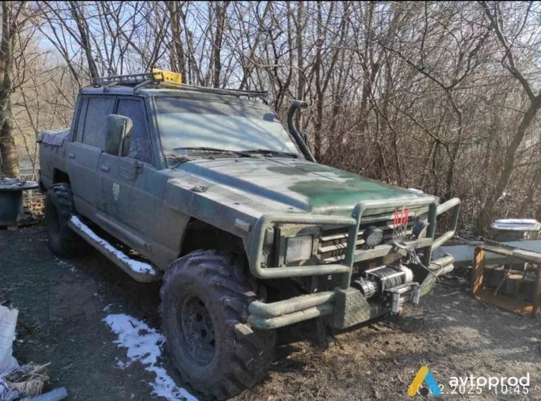 Фото 2 - Nissan Patrol 1989